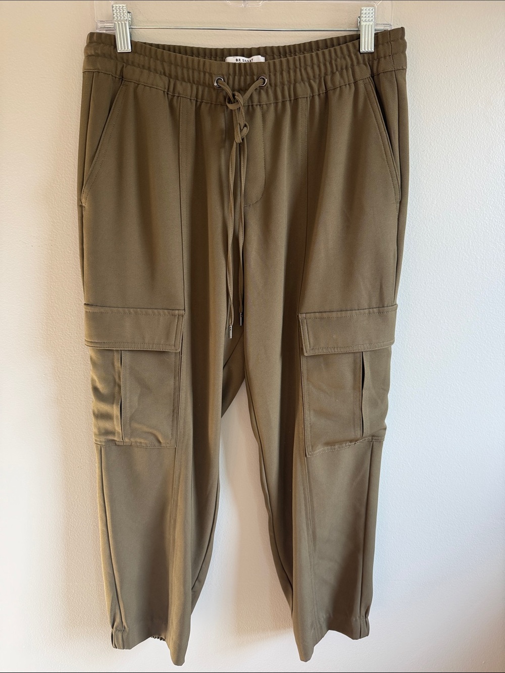 Banana Republic Olive Green Cargo Pants, size Petite Small